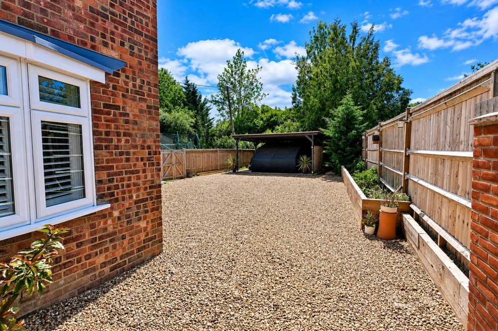 Images for Church End, Sherfield-On-Loddon, Hook