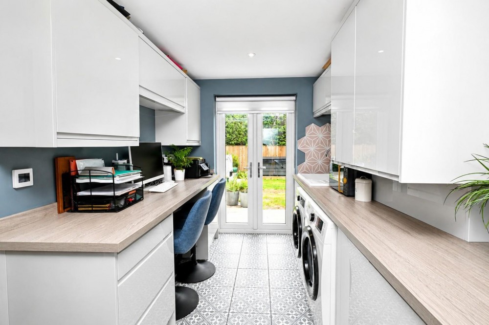 Images for Church End, Sherfield-On-Loddon, Hook