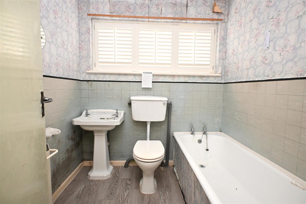 Images for High Drive, Berg Estate, Basingstoke