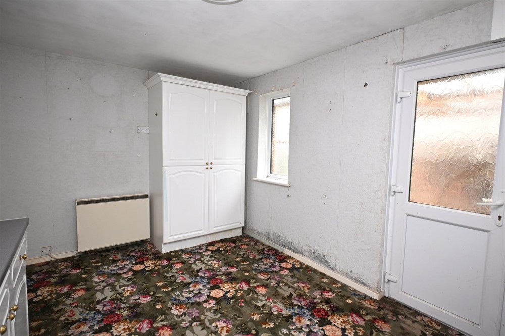 Images for High Drive, Berg Estate, Basingstoke