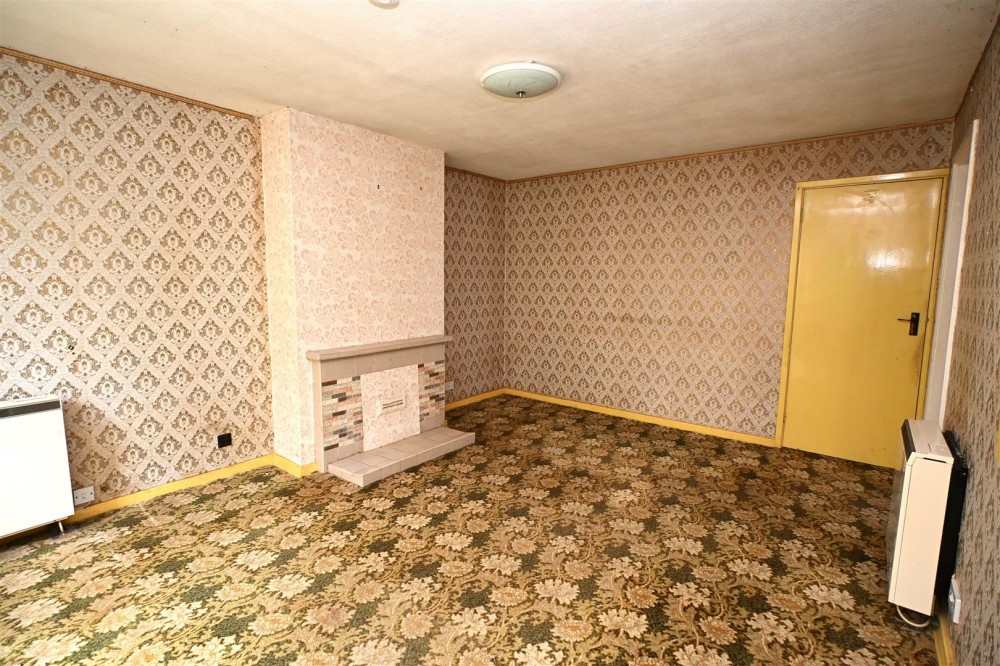 Images for High Drive, Berg Estate, Basingstoke
