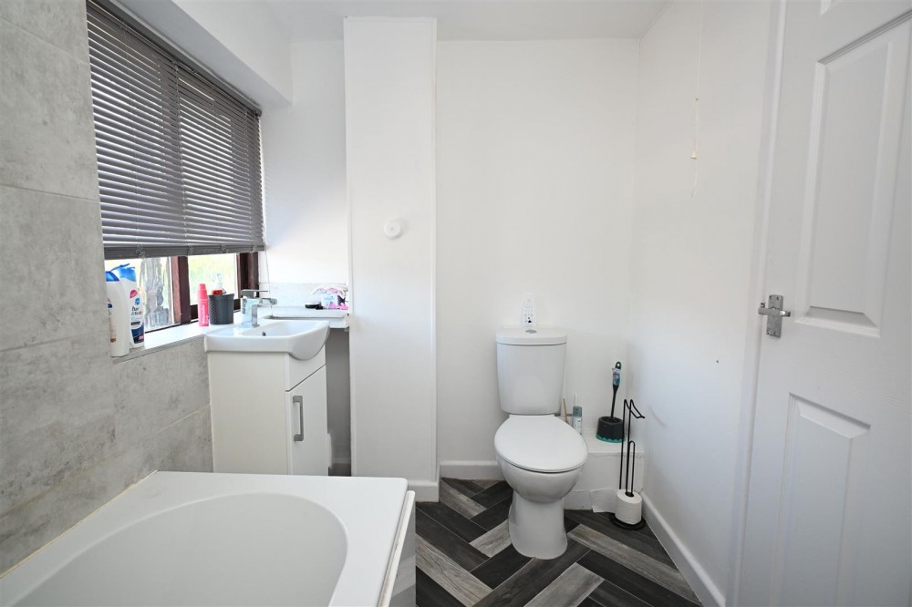 Images for Spring Close, Sherborne St. John, Basingstoke