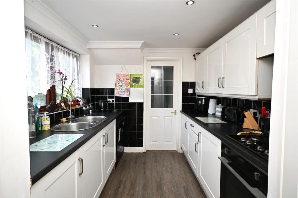 Images for Spring Close, Sherborne St. John, Basingstoke