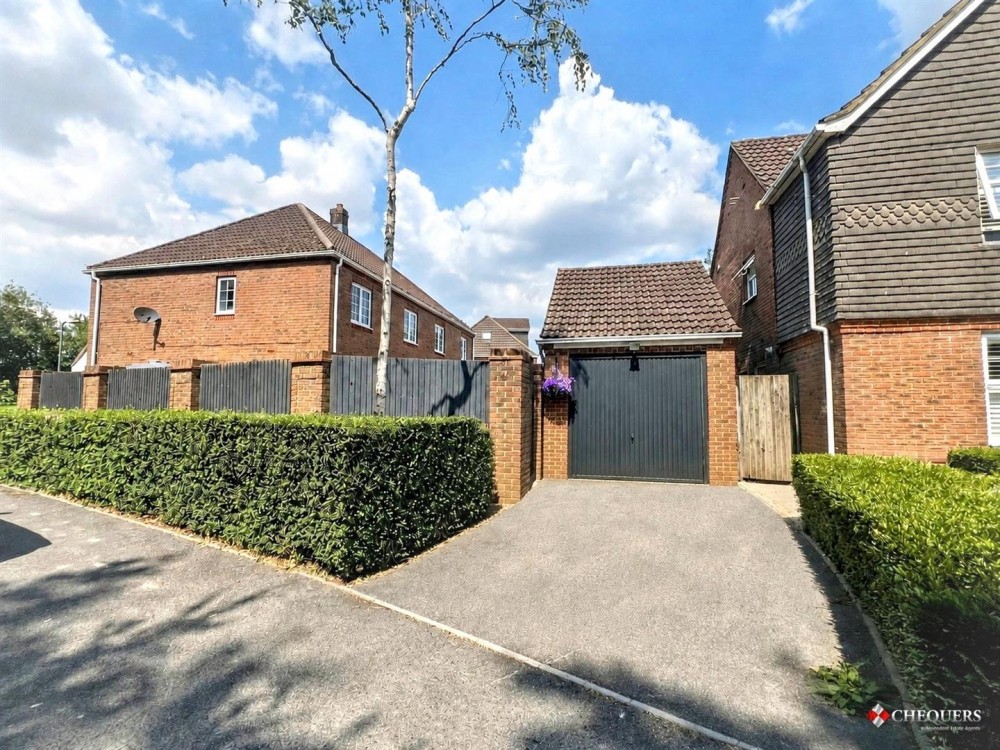 Images for Causton Road, Beggarwood, Basingstoke