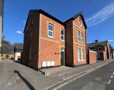 Jubilee Road, Fairfields, Basingstoke