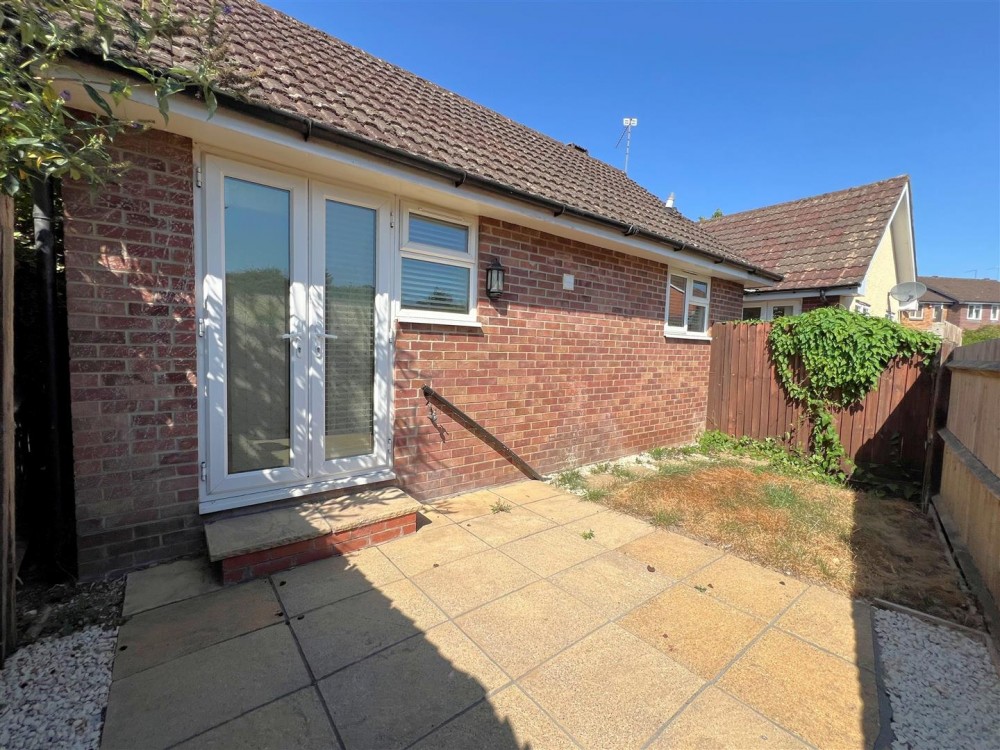 Images for Flaxfield Road, Basingstoke