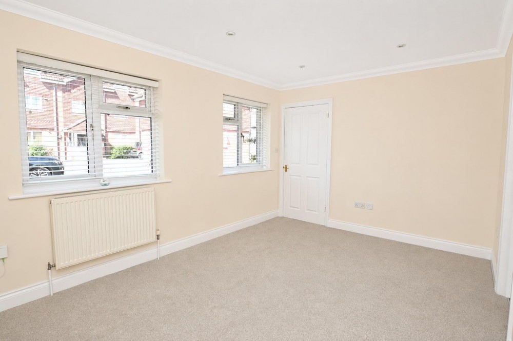 Images for Flaxfield Road, Basingstoke