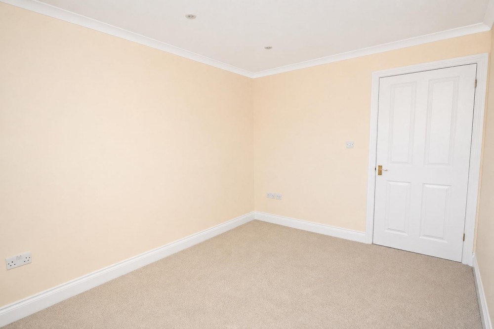 Images for Flaxfield Road, Basingstoke