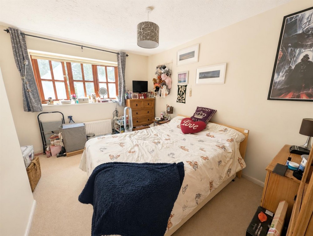 Images for Gander Drive, The Beeches, Basingstoke